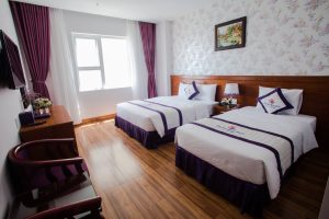 Không gian phòng nghỉ tại Khách sạn Osaka